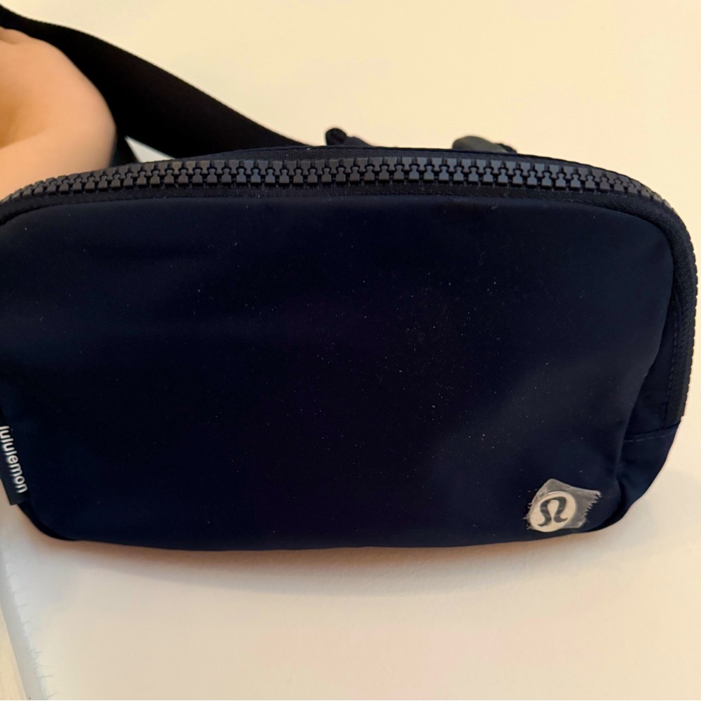 Lululemon Everywhere Belt Bag - Blue - NWT